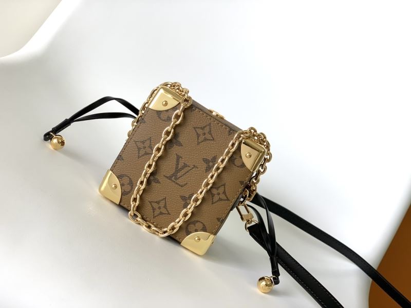 LV Bucket Bags